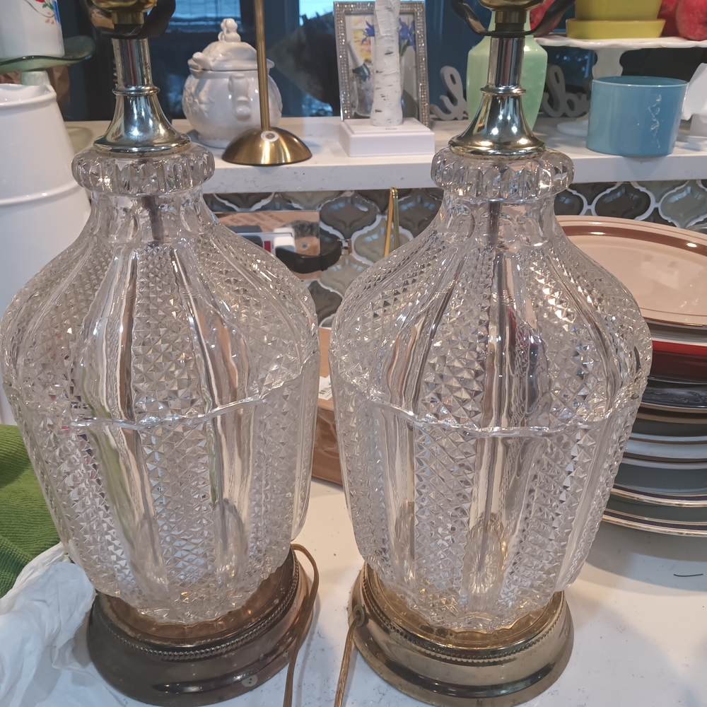 Set of 2 Vintage Cut Glass Table Lamp